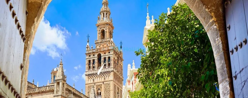 Cathedral, Alcazar, and Giralda guided tour in Seville - Explore Seville’s top attractions with a guided tour of the Royal Alcázar, Seville Cathedral, and Giralda Tower. Discover UNESCO heritage sites, Game of Thrones filming locations, Gothic architecture, and Spanish history with expert bilingual guides. Cathedral, Alcazar, and Giralda guided tour in Seville - Image 3 of 5