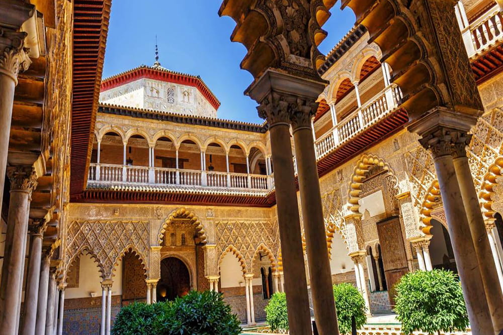 Cathedral, Alcazar, and Giralda guided tour in Seville - Image 5 of 5