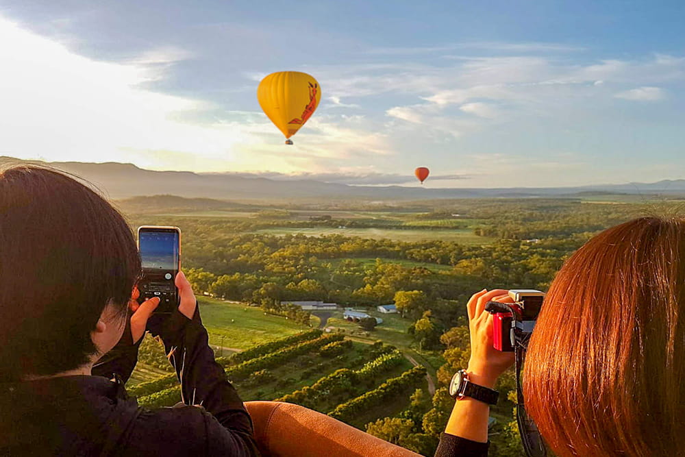 Experiencia de Globo Aerostático y Lancha Rápida en Cairns - Imagen 4 de 5