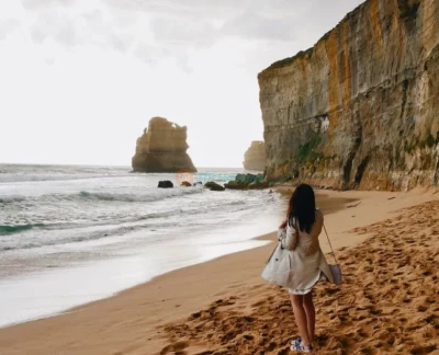 Great Ocean Road Tour from Melbourne - Experience the Great Ocean Road Tour from Melbourne. Visit the Twelve Apostles, Loch Ard Gorge, scenic coastal towns, and enjoy breathtaking ocean views on a full day guided tour. Great Ocean Road Tour from Melbourne - Image 2 of 5