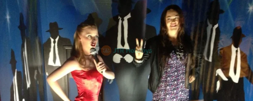 Gold Coast Wax Museum Tickets - Visit the Gold Coast Wax Museum and discover lifelike wax figures, historical exhibits, celebrity displays, and family-friendly attractions. Book your tickets today. Gold Coast Wax Museum Tickets - Image 4 of 5