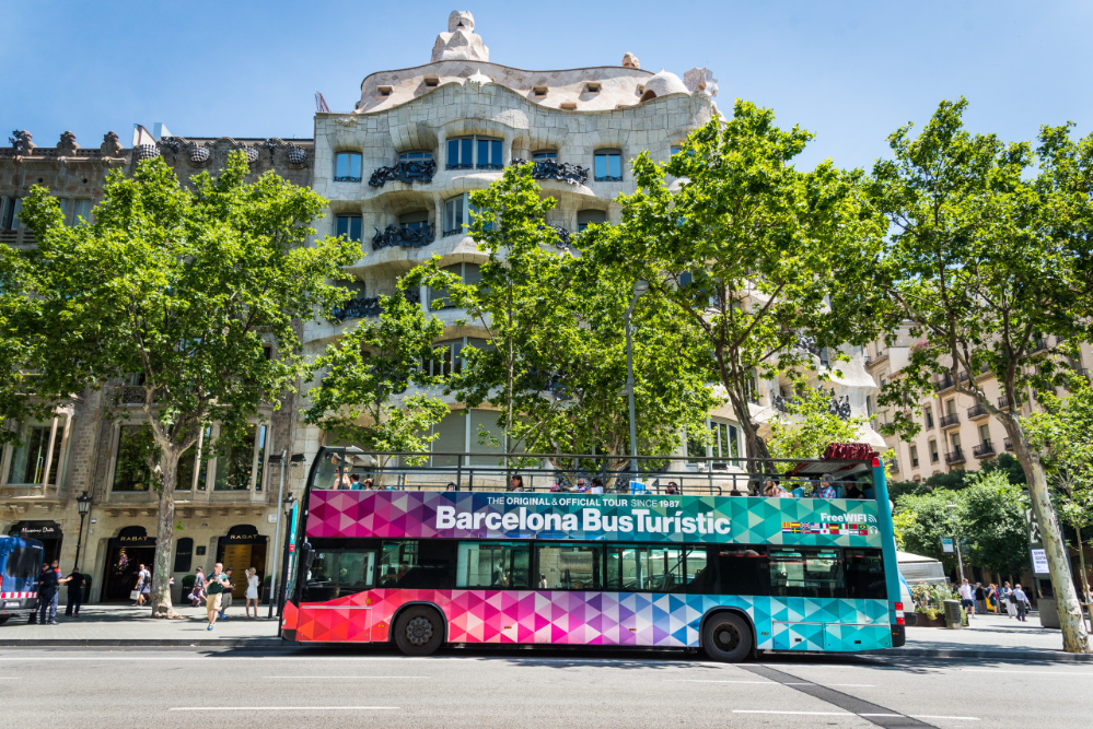Проход JTR Барселона Мультиаттракцион Исследователь - Забронируйте Barcelona Explorer Pass с Джей Ти Ар Холидейс и наслаждайтесь гибким доступом к лучшим достопримечательностям Барселоны, музеям, экскурсиям с гидом и впечатлениям. Экономьте больше, исследуя город в своем собственном темпе с одним удобным цифровым пропуском на осмотр достопримечательностей. Проход JTR Барселона Мультиаттракцион Исследователь - Изображение 4 из 5