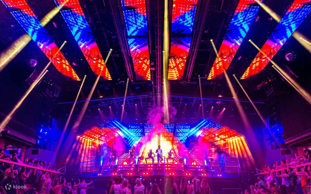 Coco Bongo Cancun - Image 3 of 5