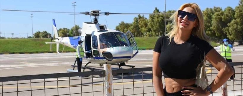 Helicopter Tour Dubai - Helicopter Tour, Helicopter Tour in Dubai, Book Helicopter Ride in Dubai. Featuring Dubai Creek, Port Rashid, Burj Al Arab Hotel, Jumeirah Palm... Helicopter Tour Dubai - Image 4 of 5
