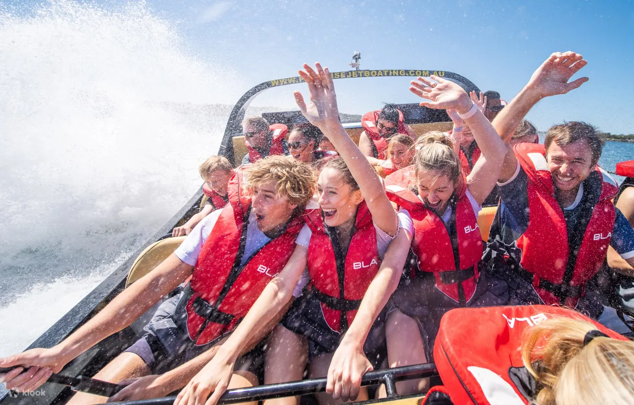 Gold Coast Jet Boat Ride - Image 5 of 5