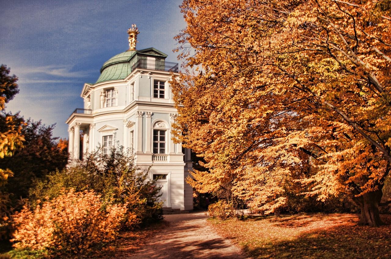 Charlottenburg Palace Ticket - Discover Berlin’s Charlottenburg Palace interiors and stroll its landscaped gardens at your own pace with included audio guide admission. Charlottenburg Palace Ticket - Image 5 of 5