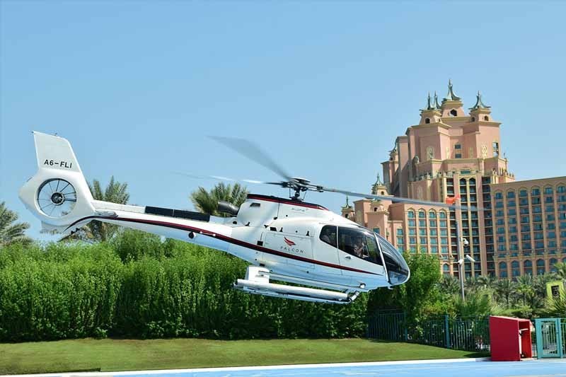 Private Helicopter Ride Dubai - The Palm - Image 3 of 7