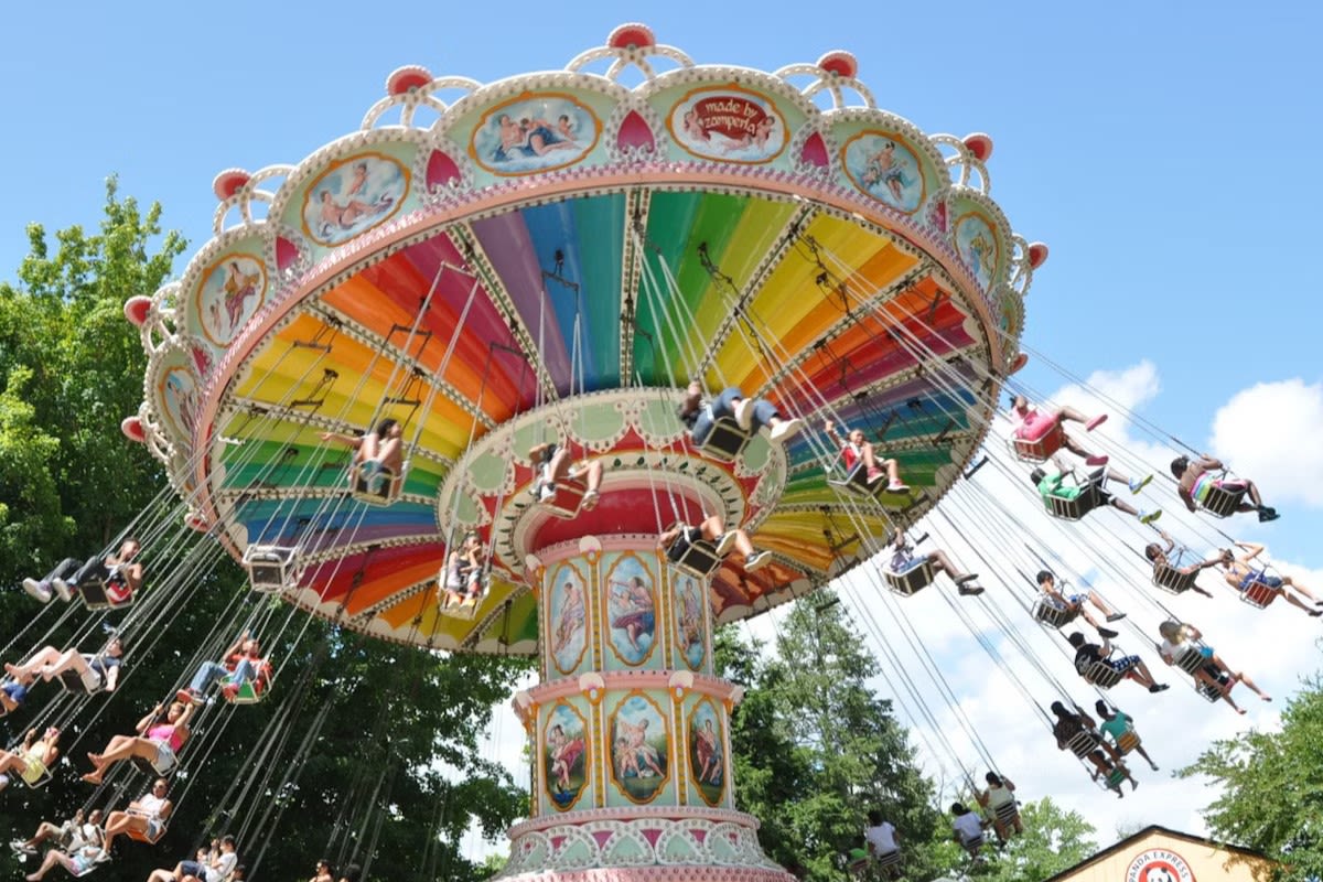 Six Flags Discovery Kingdom - Image 2 of 5