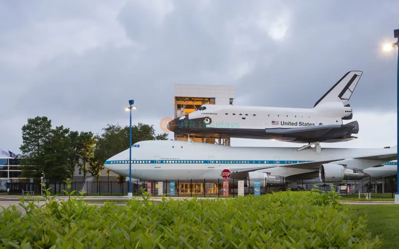 Space Center Houston