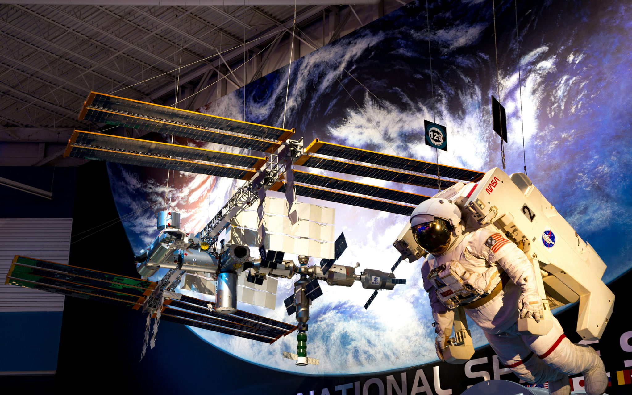 Space Center Houston - Esplora veicoli spaziali volati, tute spaziali e rocce lunari al Space Center Houston, il centro visitatori ufficiale del NASA Johnson Space Center. Space Center Houston - Immagine 2 di 5