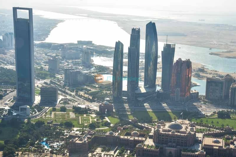 Helicopter Tour Abu Dhabi - Best Scenic Tour Abu Dhabi Book Now - JTR Holidays - Image 7 of 8