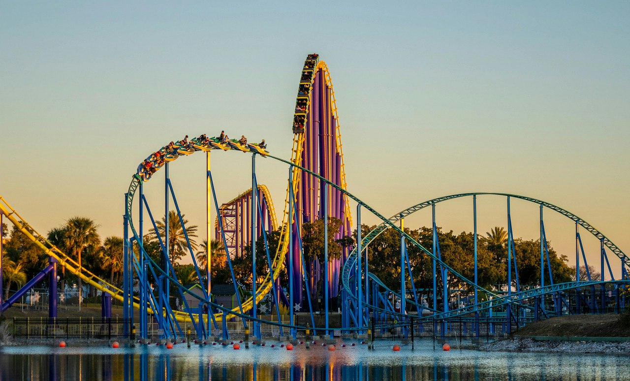 Билет в SeaWorld San Antonio - Исследуйте SeaWorld San Antonio с доступом к аттракционам, более чем 30 шоу, животным и аквапарком для полноценного дня морских приключений. Билет в SeaWorld San Antonio - Изображение 1 из 5