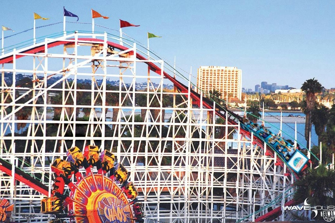 Belmont Park - Spend a day at Belmont Park with rides, ziplines, dining, and beach rentals, all accessible and suitable for families with children in San Diego. Belmont Park - Image 3 of 5
