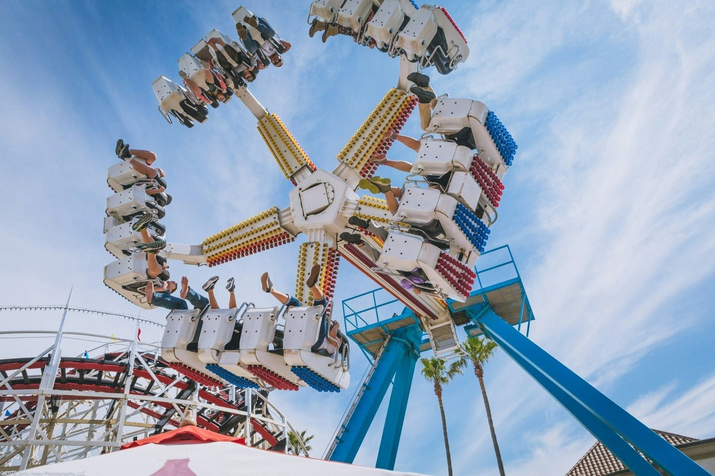 Belmont Park - Spend a day at Belmont Park with rides, ziplines, dining, and beach rentals, all accessible and suitable for families with children in San Diego. Belmont Park - Image 4 of 5