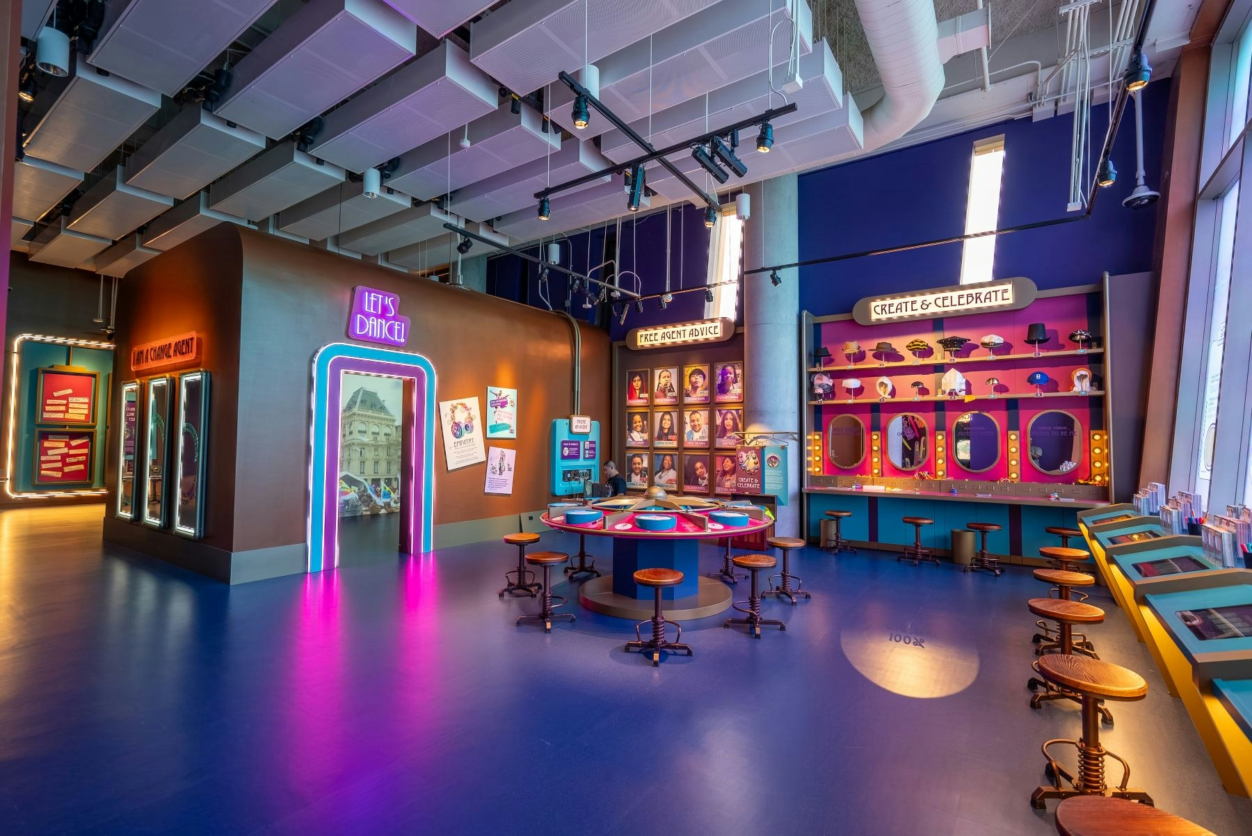 Nationaal Centrum voor Burger- en Mensenrechten - Ontdek tentoonstellingen en verhalen over de geschiedenis van burger- en mensenrechten in het National Center for Civil and Human Rights in Atlanta. Nationaal Centrum voor Burger- en Mensenrechten - Afbeelding 4 van 5