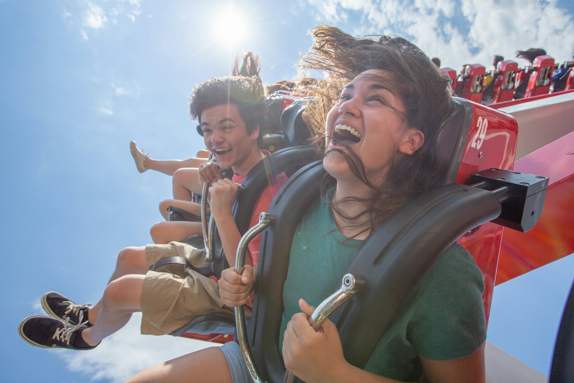 Six Flags New England - Bezoek Six Flags New England voor attracties zoals SUPERMAN™ The Ride en Wicked Cyclone plus gezinsgebieden en seizoensgebonden evenementen zoals Fright Fest en Oktoberfest. Six Flags New England - Afbeelding 5 van 5