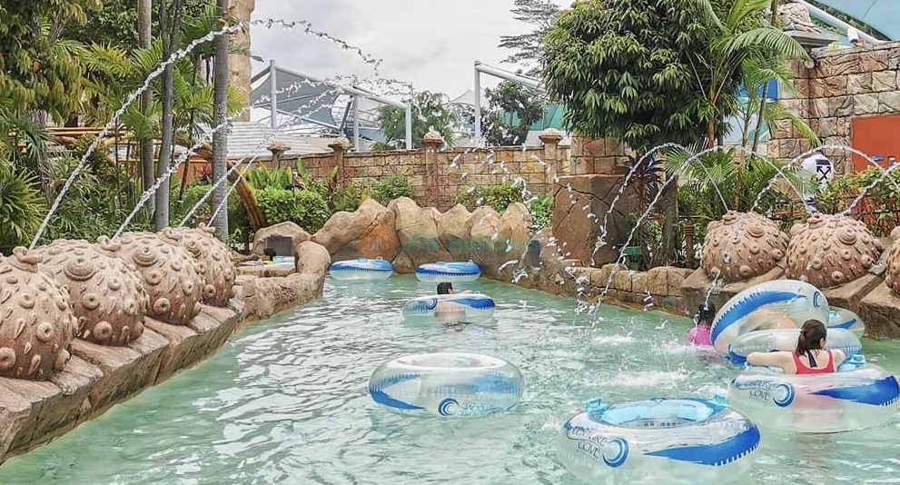 Adventure Cove Waterpark Tickets - Singapore Water Park - JTR Holidays - Image 1 of 5
