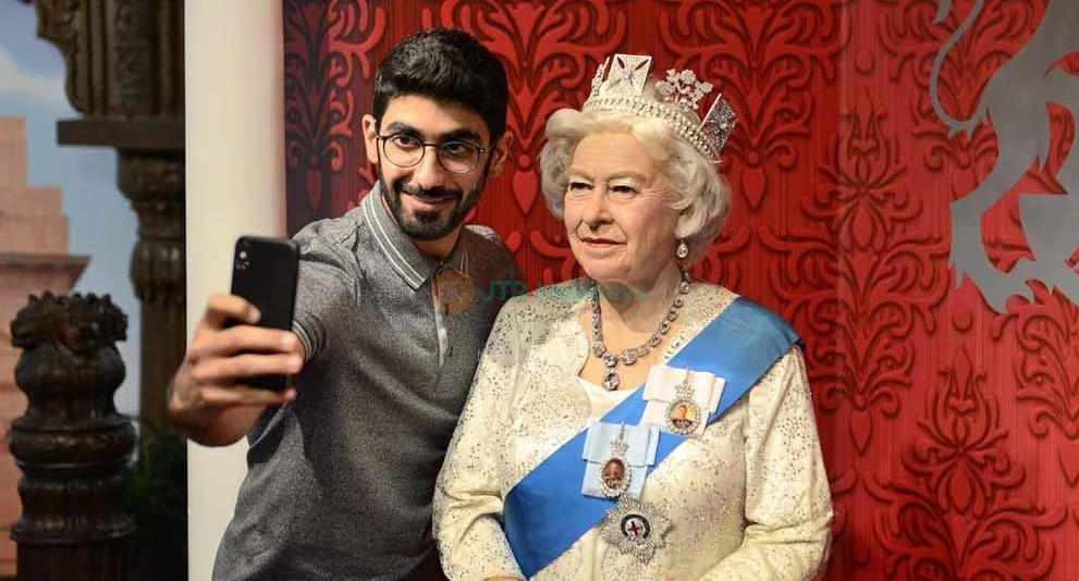 Madame Tussauds Singapore - Image 1 of 5