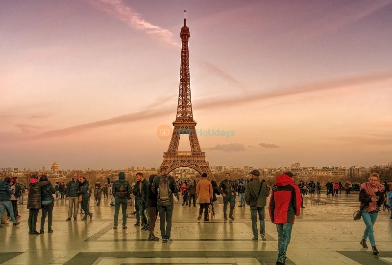 Eiffel Tower Paris - Skip the line Tickets Eiffel Tower - JTR Holidays