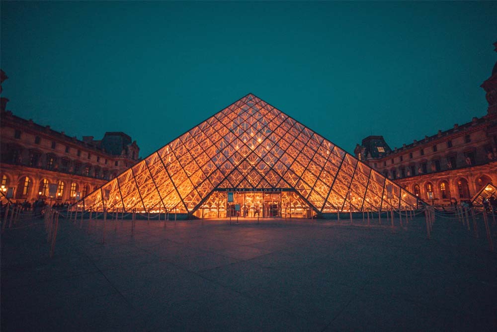 Louvre Museum Paris - A visit to Paris would be incomplete without a trip to the Louvre. The Louvre, originally a royal palace but now the world's most famous museum is a must-visit for anyone with a slight interest in art. Some of the museum's most celebrated works of art include the Mona Lisa and the Venus of Milo. Louvre Museum Paris - Image 1 of 5