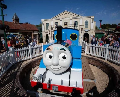 Drayton Manor Resort Day Ticket - Create fun family memories at Drayton Manor Park, home of Thomas Land anytime throughout the main park season which usually runs between March and October enjoying all the thrills and spills of the park. Drayton Manor Resort Day Ticket - Image 2 of 5