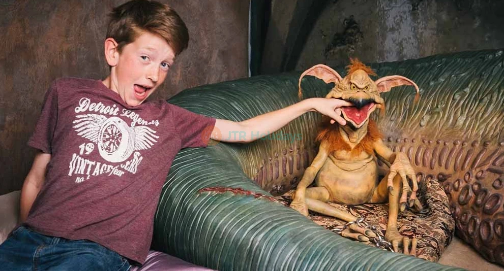 Madame Tussauds London - Image 1 of 5