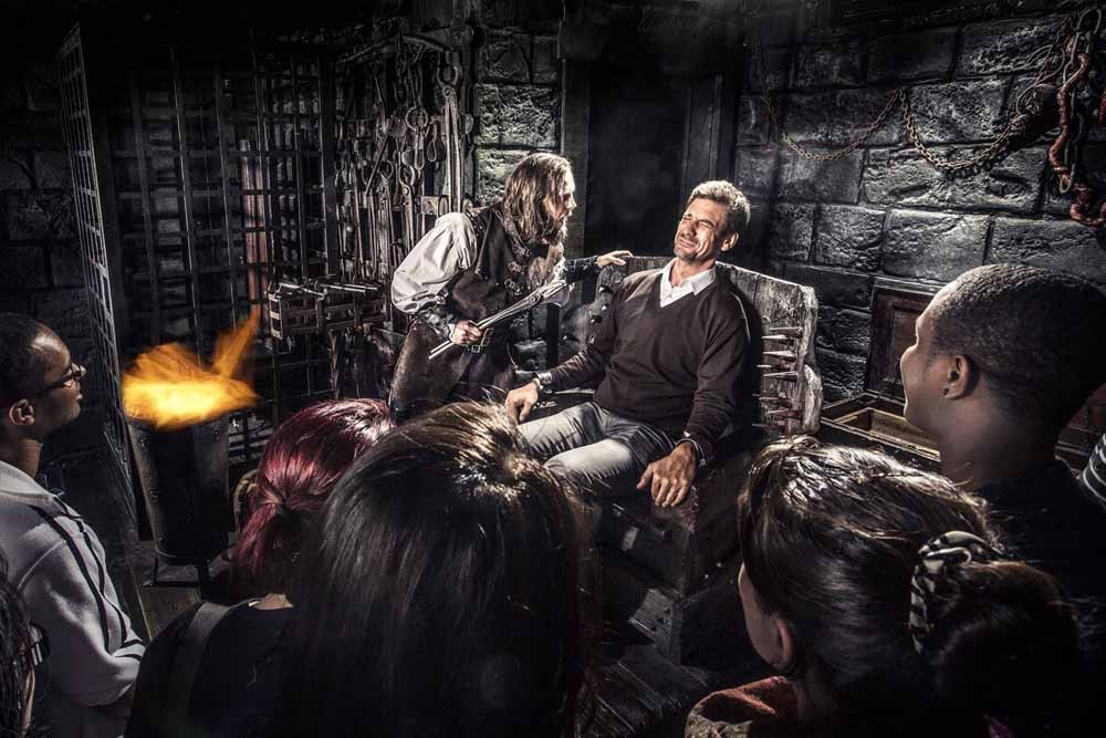 London Dungeon Ticket - The London Dungeon is a uniquely thrilling attraction that will whisk you way back to the capital's most perilous past. See, hear, feel and smell the chillingly amusing characters of the 'bad old days' as they come to life before you. Delve into the ancient capital's most horrible history at the London Dungeon experience live actors, thrilling rides, and exciting special effects. London Dungeon Ticket - Image 5 of 5
