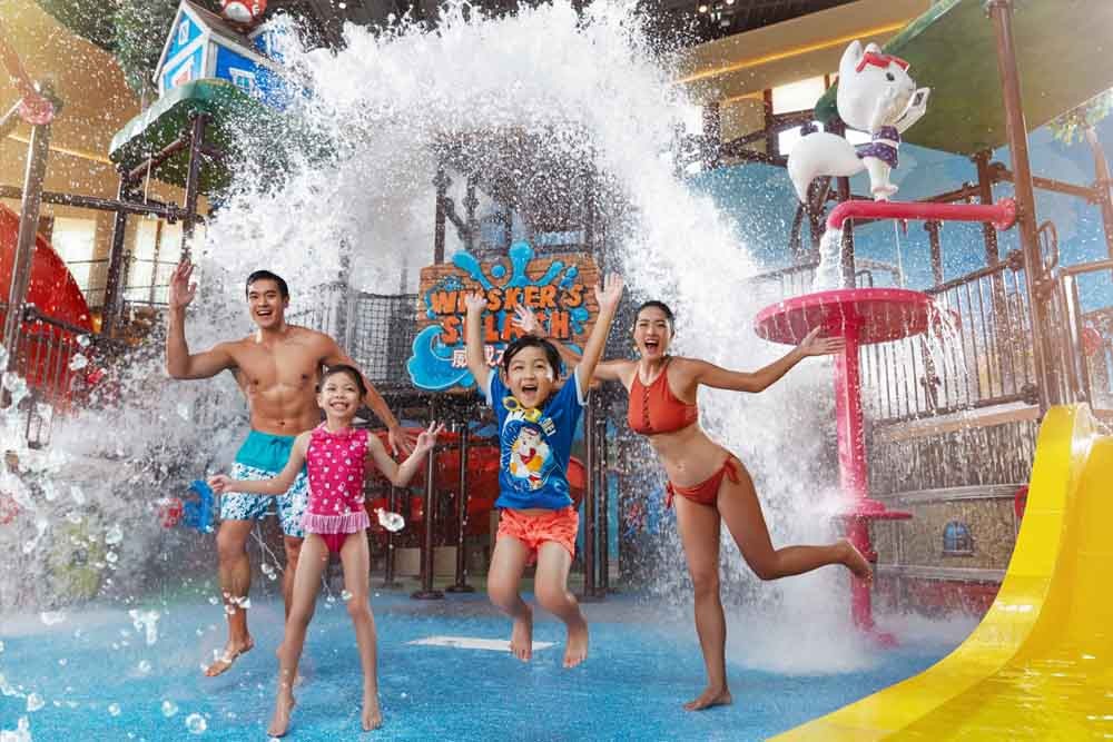 Water World At Ocean Park Hong Kong - Image 7 of 9