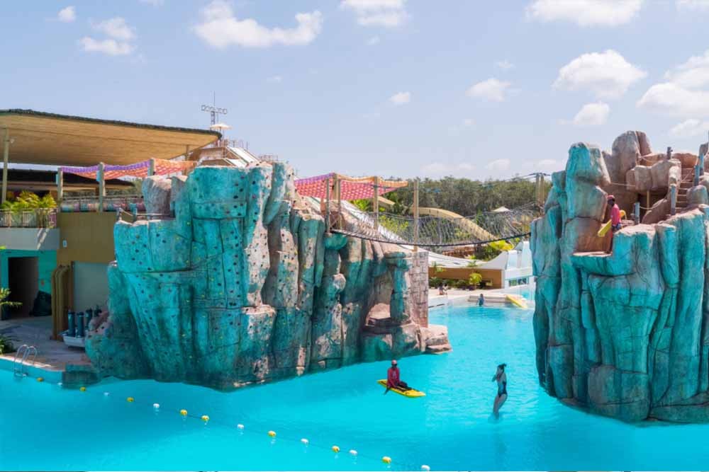 Blue Tree Phuket Water Park - You’ll never run out of things to do at Blue Tree Phuket. With dozens of activities, slides, and games to play, the Blue Tree Lagoon has something for everyone. Beyond the Lagoon, there’s plenty of adventure and entertainment available as well. Blue Tree Phuket Water Park - Image 3 of 5