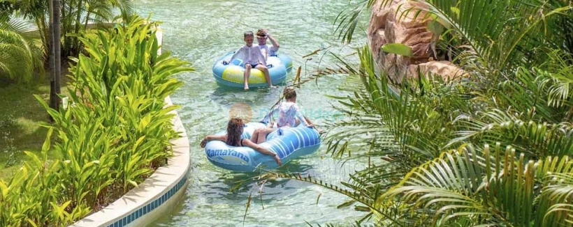 Ramayana Water Park - Ramayana Water Park is the biggest water park in Thailand covering an impressive area of 184,000 square meters. Since its opening on 5th May 2016, it has gained immense popularity with both locals and tourists. Ramayana Water Park - Image 3 of 5
