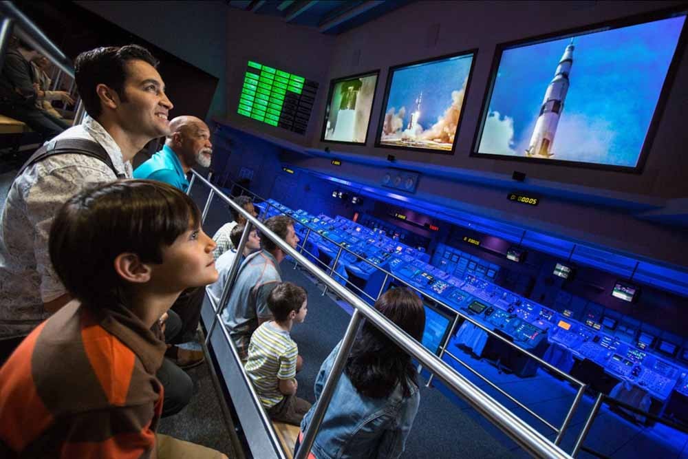 Kennedy Space Center - Image 6 of 9