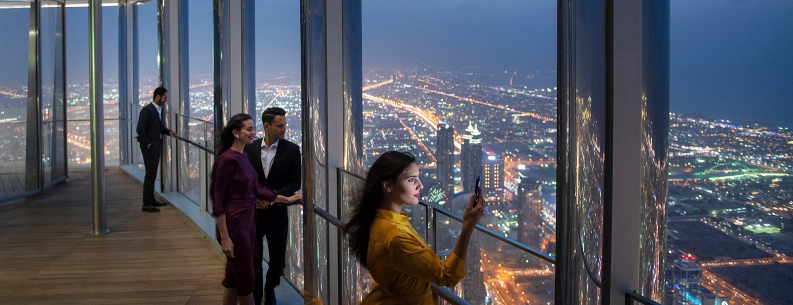 Burj Khalifa With Cafe Treat - Image 4 of 7