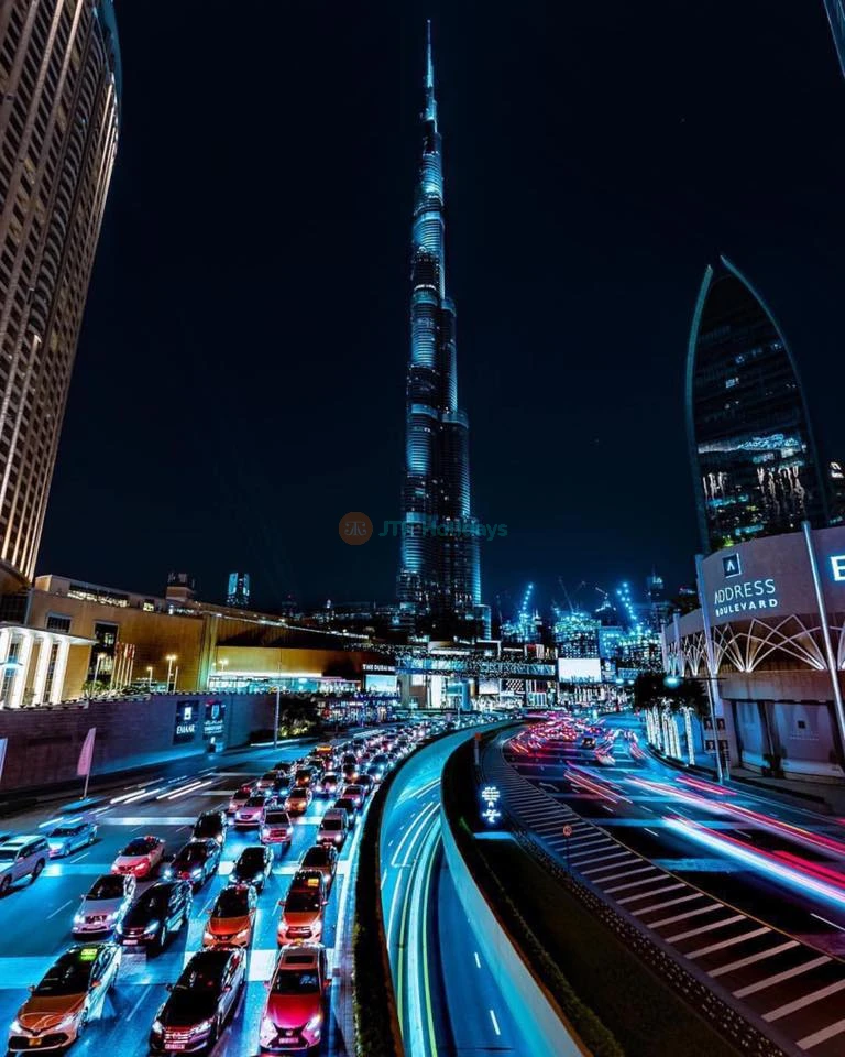 Burj Khalifa with Cafe Treat - Book Burj Khalifa with Cafe Treat - JTR Holidays - Image 6 of 7