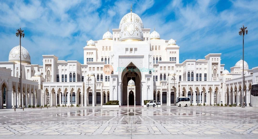 Qasr Al Watan Abu Dhabi - Image 1 of 5