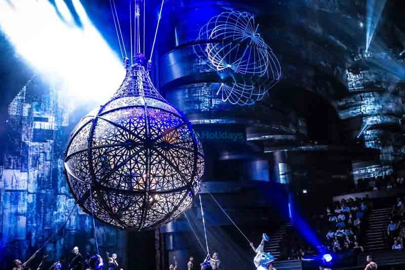 La Perle Show with Dinner Package - Offers & Packages - JTR Holidays - Image 7 of 8