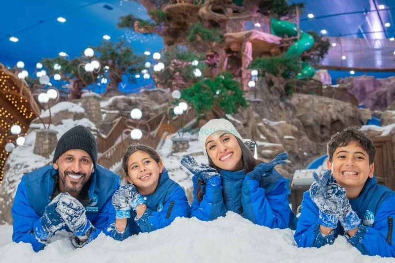 Snow Abu Dhabi Ticket - Snow Abu Dhabi Park Pass Offer- JTR Holidays - Image 8 of 9