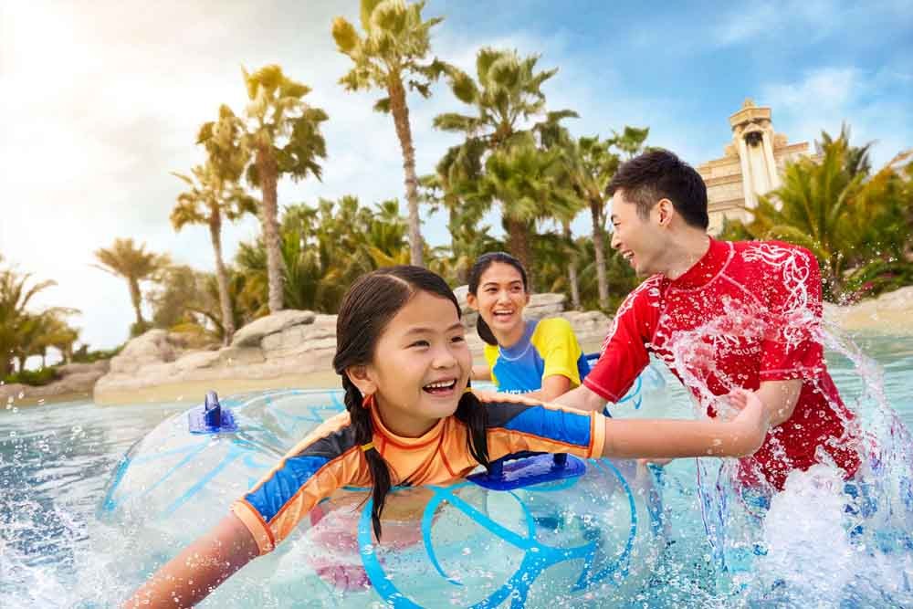 Save on Adventure: Ski Dubai Classic Pass & Atlantis Aquaventure Tickets Combo Deal - Image 10 of 11