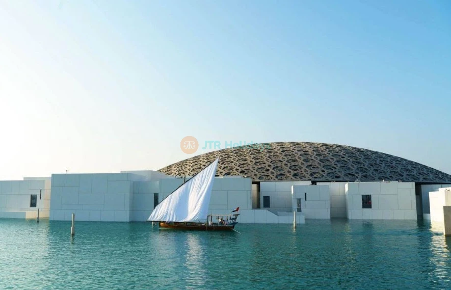 Abu Dhabi Combo Deal: Yas Water World and Qasr Al Watan - JTR Holidays - Image 6 of 7