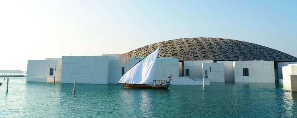 Abu Dhabi Combo Offer - SeaWorld & Louvre Abu Dhabi - JTR Holidays - Image 3 of 5
