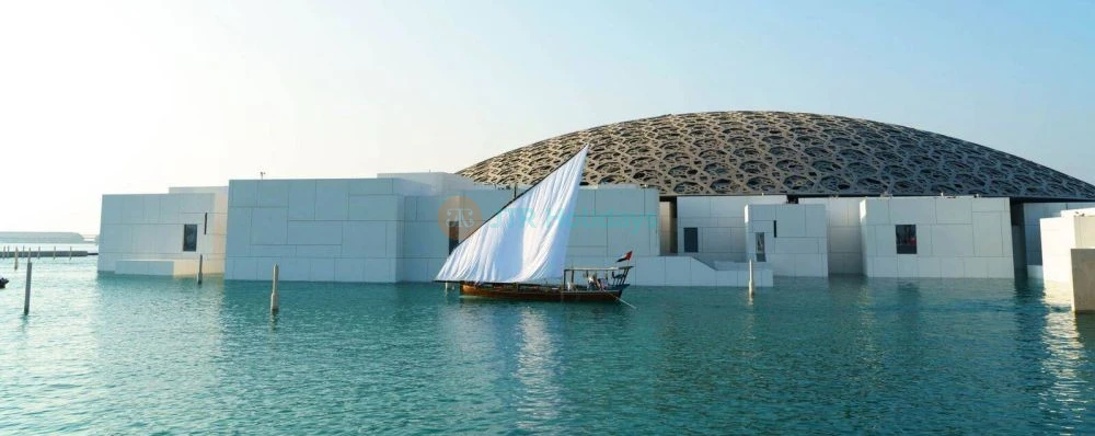 Abu Dhabi Combo Deal: Yas Water World and Louvre Abu Dhabi - JTR Holidays - Image 4 of 6