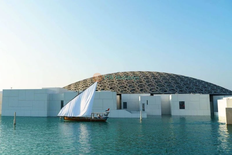 Combo Deal - Warner Bros and Louvre Abu Dhabi - Entertainment and Artistry - JTR Holidays - Image 6 of 6