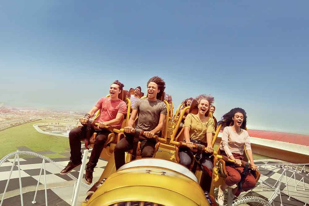 Combo Deal - Ferrari World and Qasr Al Watan - Thrills and Heritage - JTR Holidays - Explore Abu Dhabi's best with a combo deal: experience high-speed thrills at Ferrari World and immerse yourself in culture at Qasr Al Watan. Visit on separate days or enjoy both attractions in a single day! Combo Deal - Ferrari World and Qasr Al Watan - Thrills and Heritage - JTR Holidays - 이미지 2 중 5