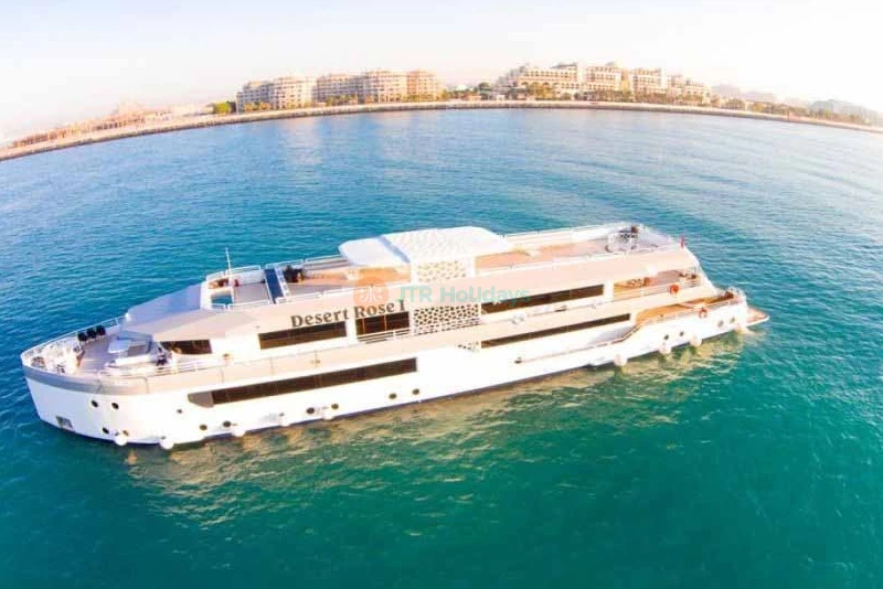 Dubai Combo Offer - Dubai Marina Dinner Cruise - Evening Desert Safari - JTR Holidays - Image 7 of 8