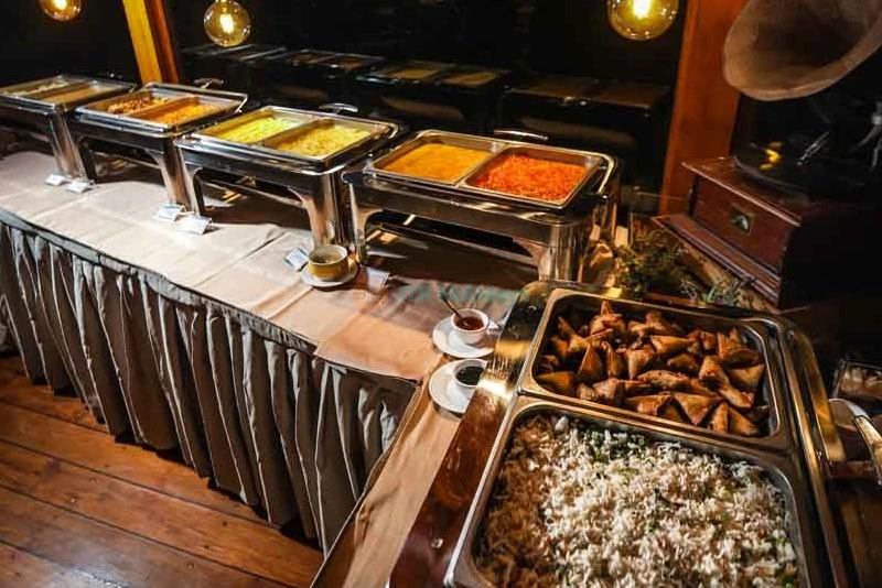 Dubai Combo Deals - City Tour - Canal Dinner Cruise - Desert Safari Dubai - JTR Holidays - Image 6 of 10