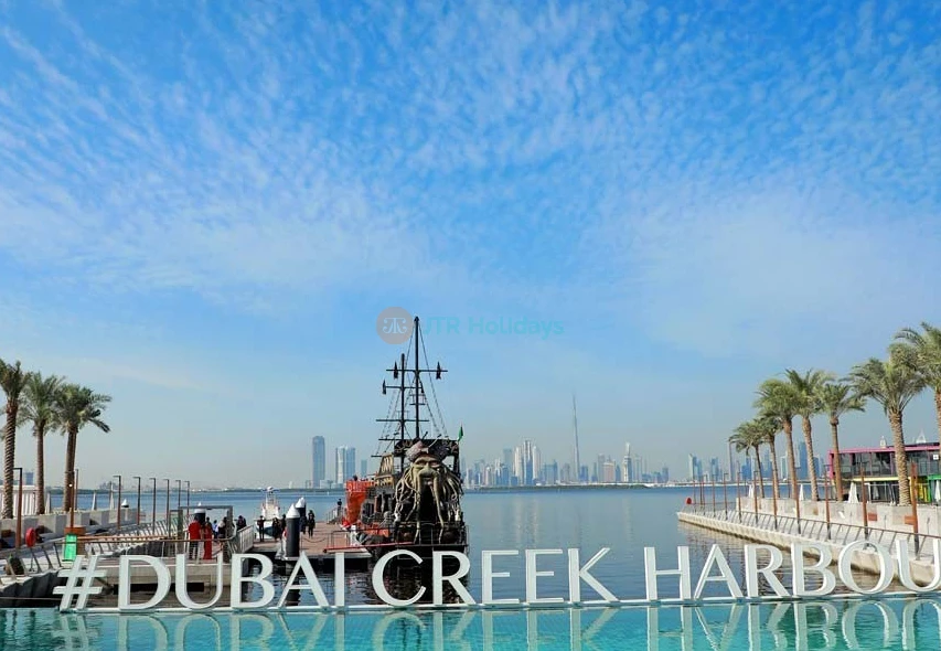 Dubai Combo Deals - City Tour - Canal Dinner Cruise - Desert Safari Dubai - JTR Holidays - Image 8 of 10