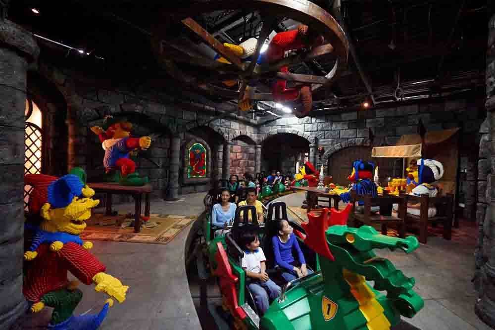 Legoland Theme Park - Image 7 of 8
