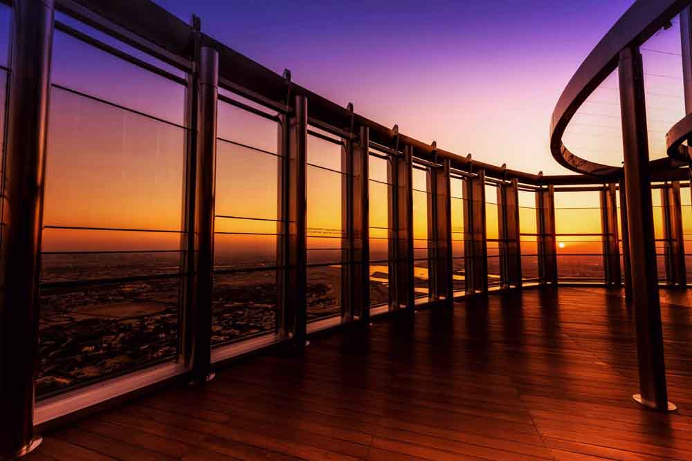 Burj Khalifa + Aquarium et Zoo Sous-Marin - Offre combinée Burj Khalifa Au Sommet, offre spéciale à durée limitée. Profitez dès maintenant de la meilleure offre promotionnelle pour les billets du Burj Khalifa et de l'Aquarium et Zoo sous-marin. Confirmation instantanée, assistance 24/7, chat en direct. Burj Khalifa + Aquarium et Zoo Sous-Marin - Image 3 sur 5