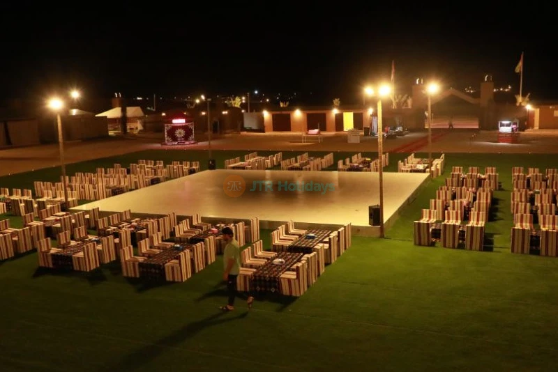 Overnight Desert Safari Dubai - Dune Bashing, Buffet Dinner & Stay - JTR Holidays - Image 7 of 9