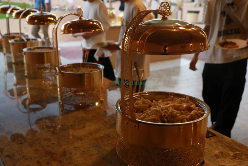 Overnight Desert Safari Dubai - Dune Bashing, Buffet Dinner & Stay - JTR Holidays - Image 8 of 9