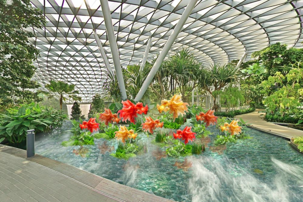 Jewel Changi Airport Attractions - Explore the stunning attractions of Jewel Changi Airport with JTR Holidays. Enjoy tailor-made tours featuring the HSBC Rain Vortex, Canopy Park, and more. Book your unforgettable experience today Jewel Changi Airport Attractions - Image 5 of 5